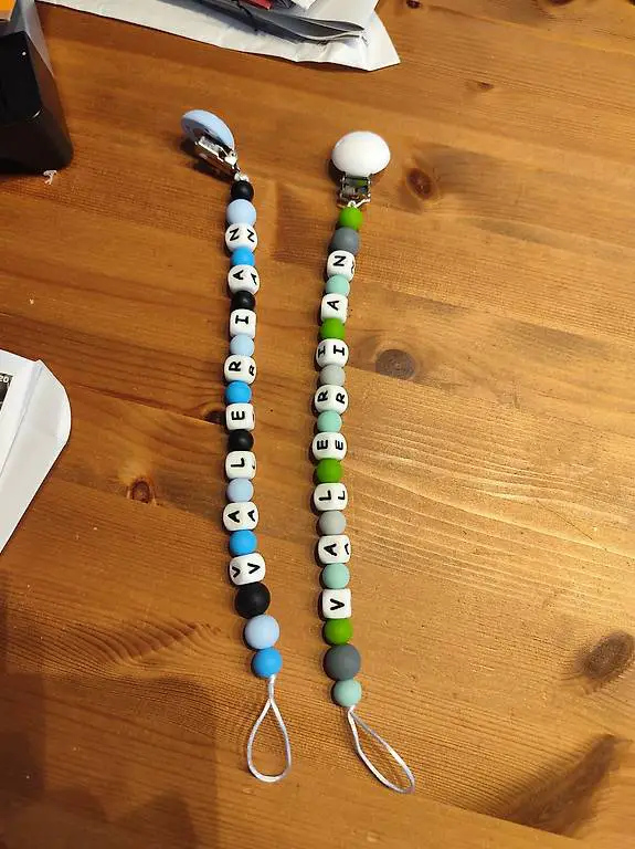 Nuggiketti/schnullerkette