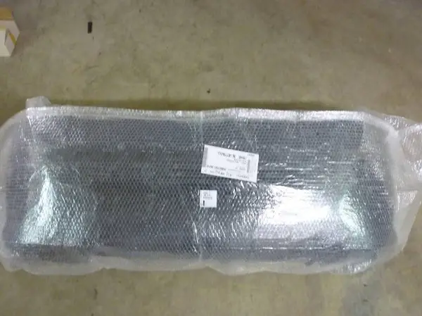  Neue Peugeot 308 Stossstange hinten