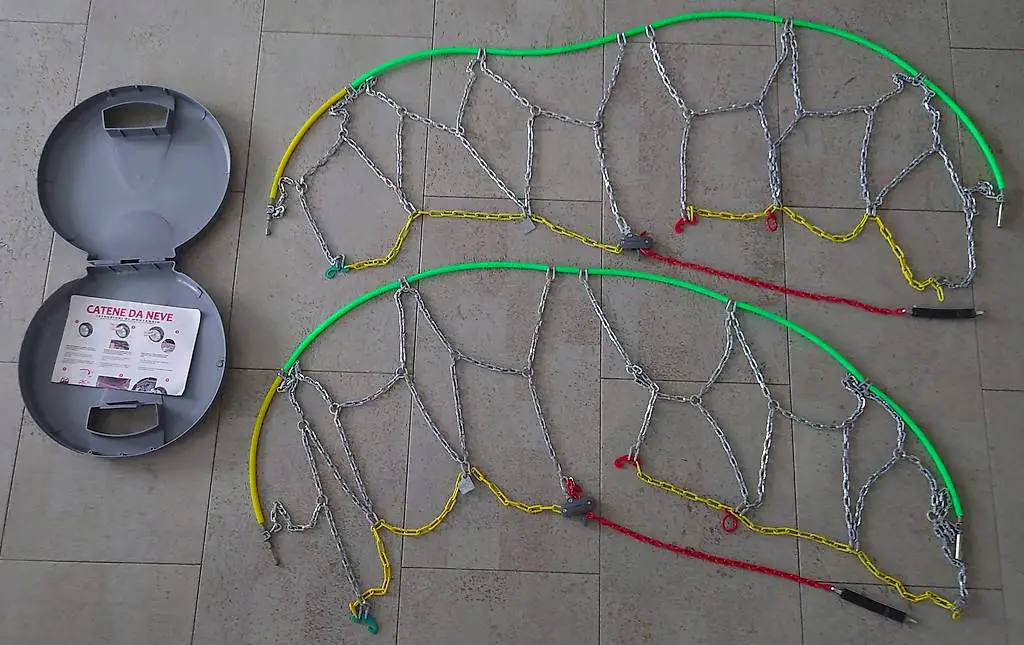 Schneekette von 195/75 R14, 205/55 R16 bis 225/35 R18