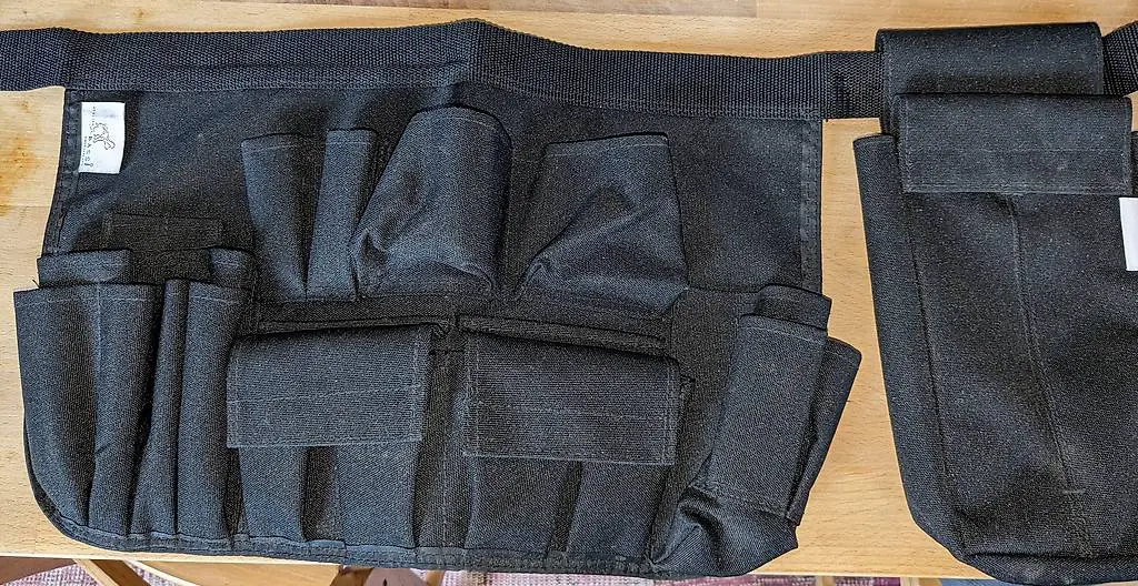 Make-Up Pinsel und Werkzeuggürtel Atelier Bassi