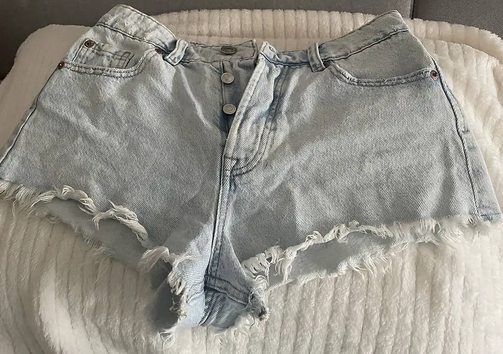 Damen Shorts trendige Grösse 36