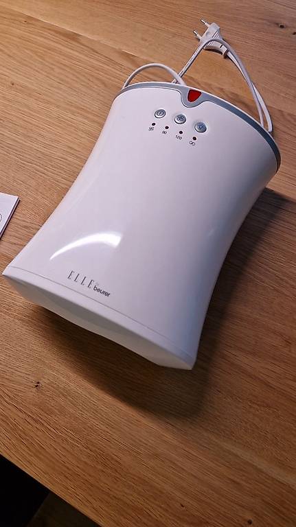 Nageltrockner UV, ELLE by Beurer (MPE 58) inkl. Zubehör