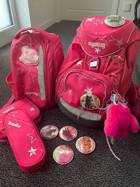 Ergobag Schulthek mit Zubehör