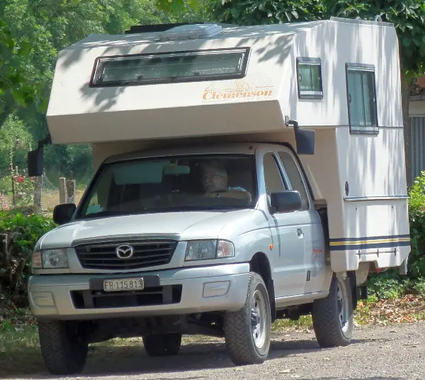 Wohnmobil Mazda B 2500 FL 4x4 Pickup