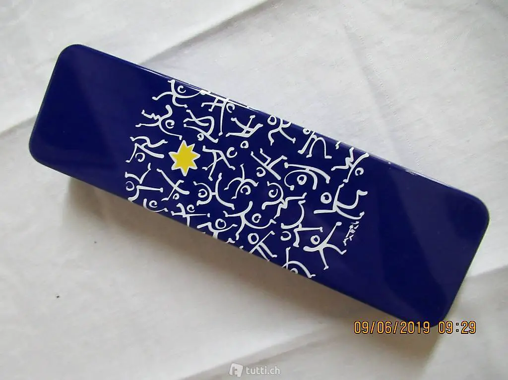  Dose Büchse, Blechdose, Sammelbüchse KAMBLY von 2005