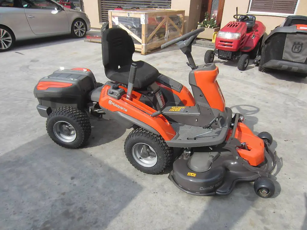 Husqvarna Akku-Rider R 200iX Demo-Maschine