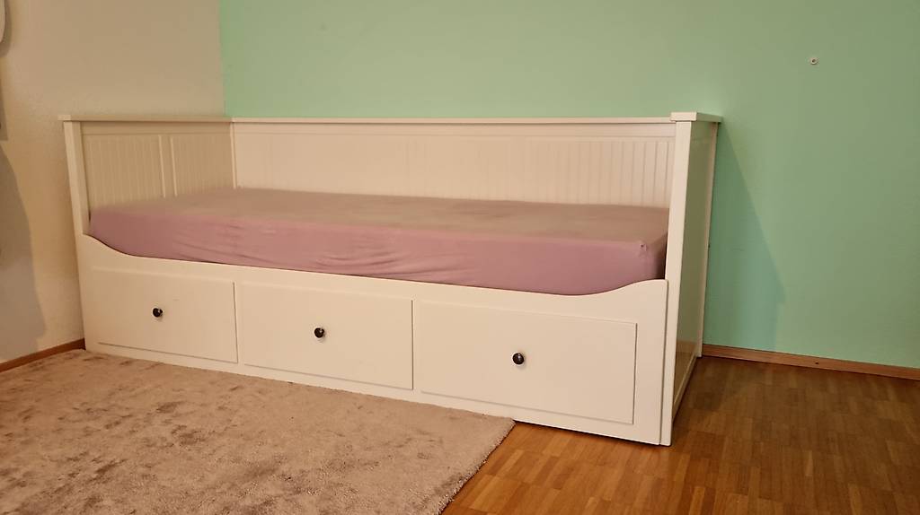 Einzel- und Doppelbett - alles in einem(HEMNES von IKEA)