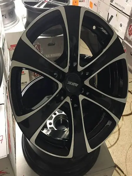 4 Alufelgen 6x139.7 Center 106 Lexus Toyota