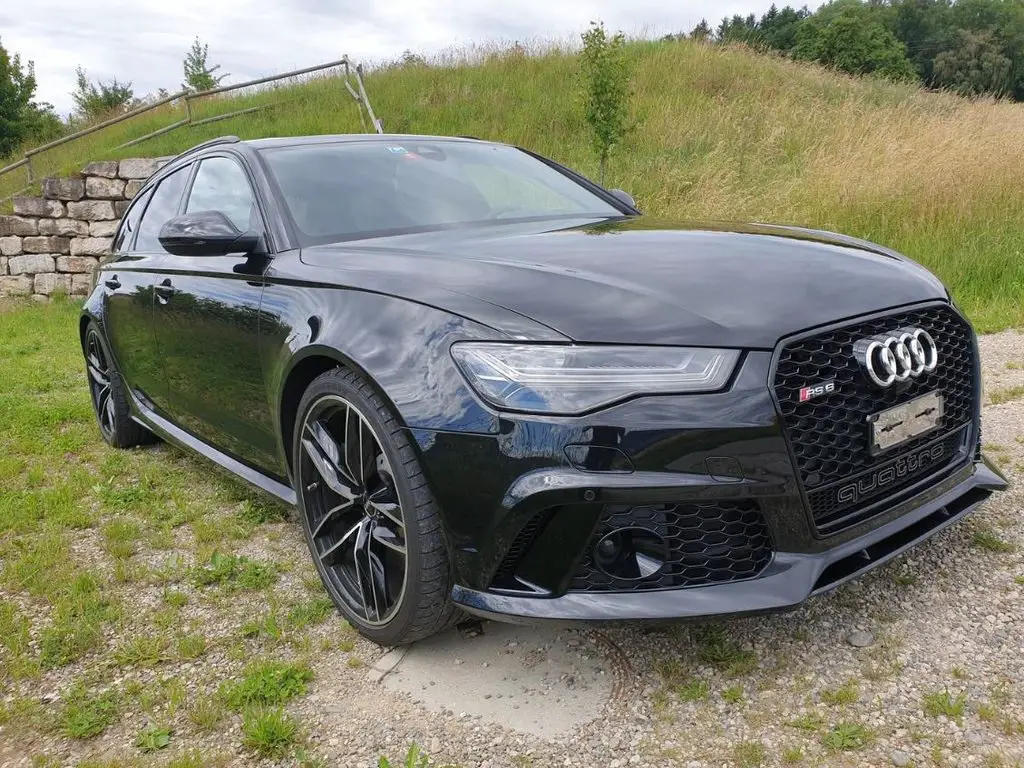 AUDI RS6 Avant 4.0 V8 TFSI perform. qu. T-Tr.