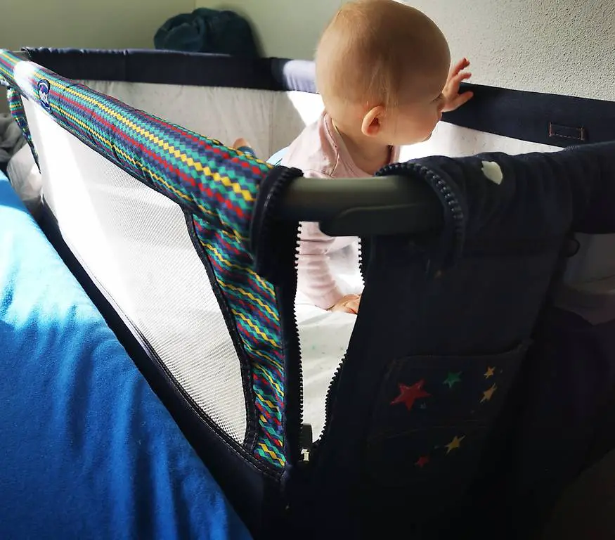 Beistellbett Chicco mit Fixleintüchern