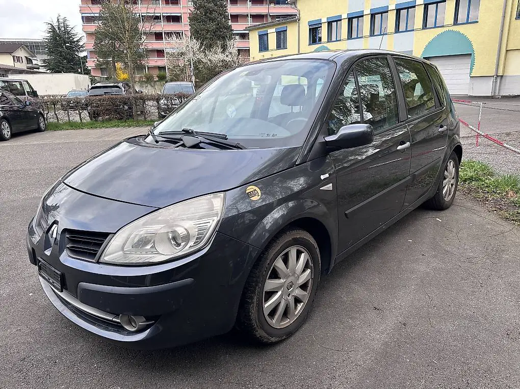 Renault Mégane Scénic 2.0 dCi