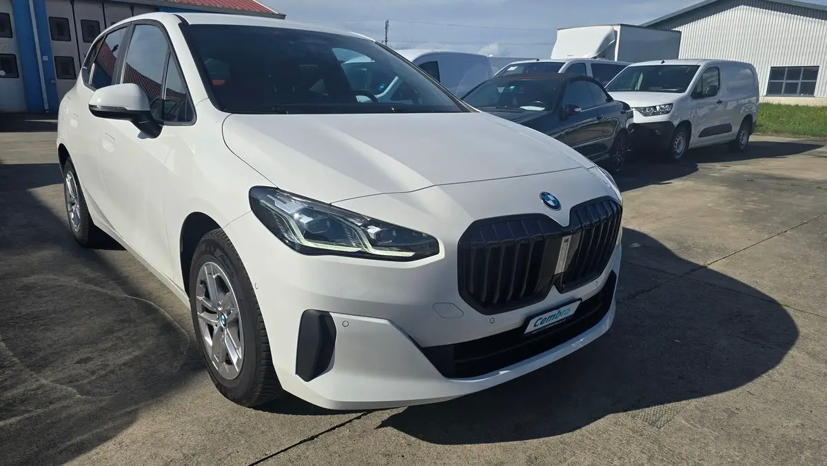 BMW 218d Active Tourer DKG