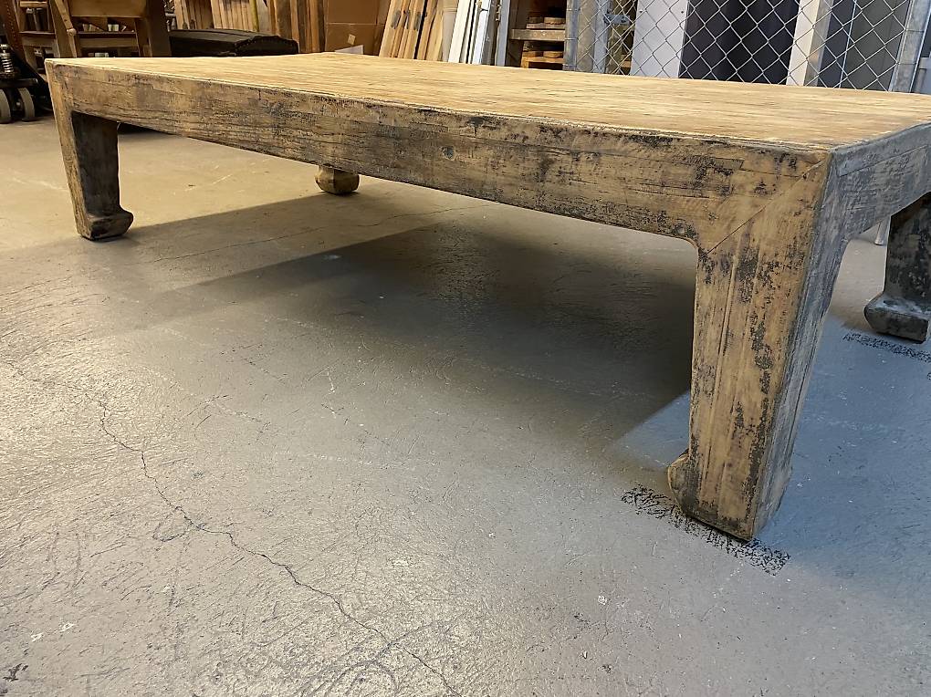 Loungetisch/Gartentisch