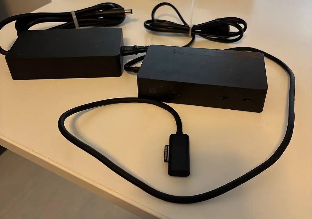 Microsoft Surfaxe Docking Station