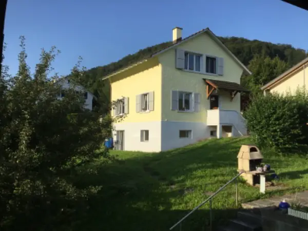 Einfamilienhaus im Grünen