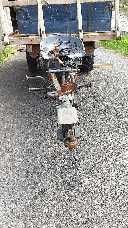 Triebachsanhänger Rapid