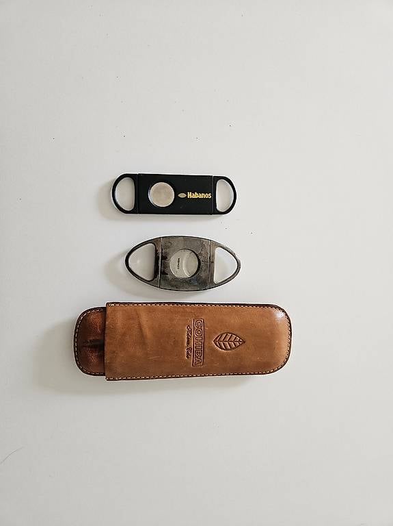 Zigarrenschneider, Zigarrenetui