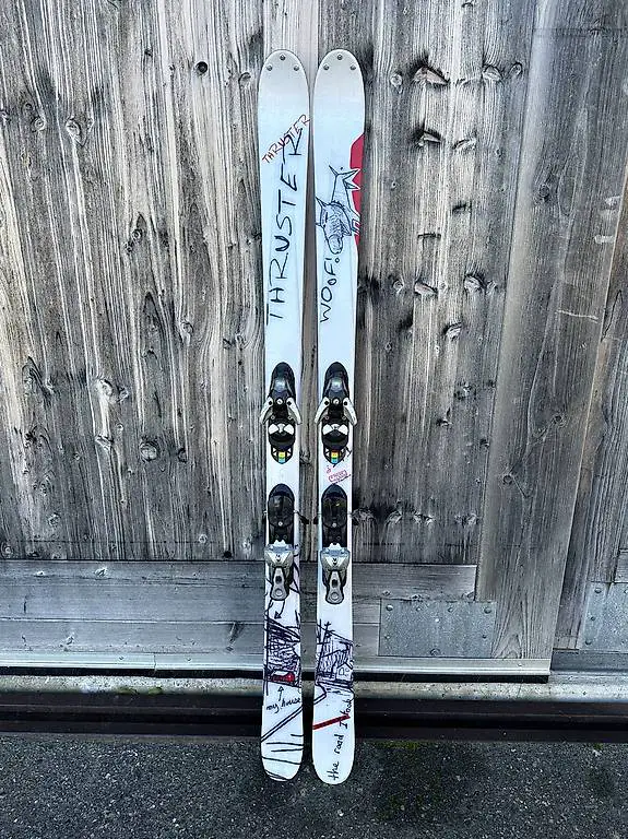 Salomon Ski