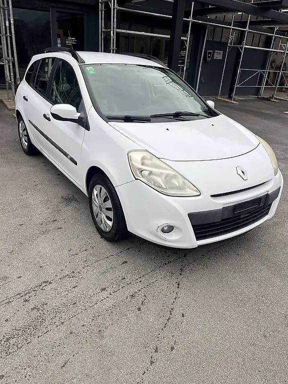 Renault Clio 1.2 collaudata 2.2023