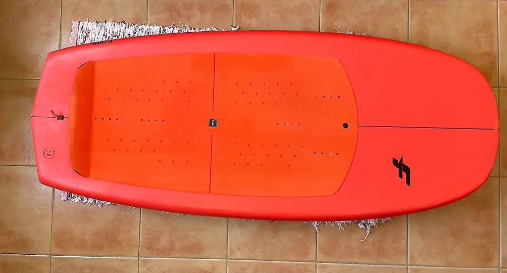 Wing foil board Fone rocket 5.5 (88l)