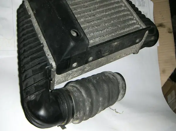 VW Polo G40 LADELUFTKÜHLER