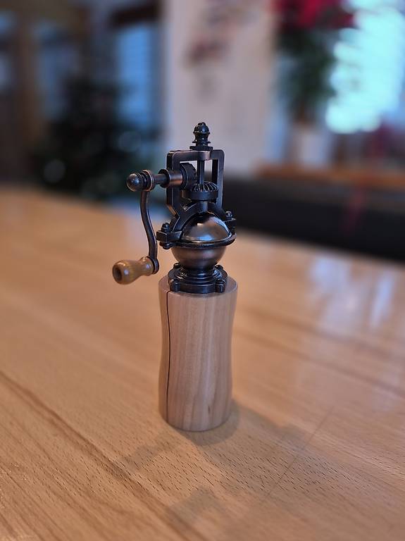 Pfeffermühle Antik (neu)