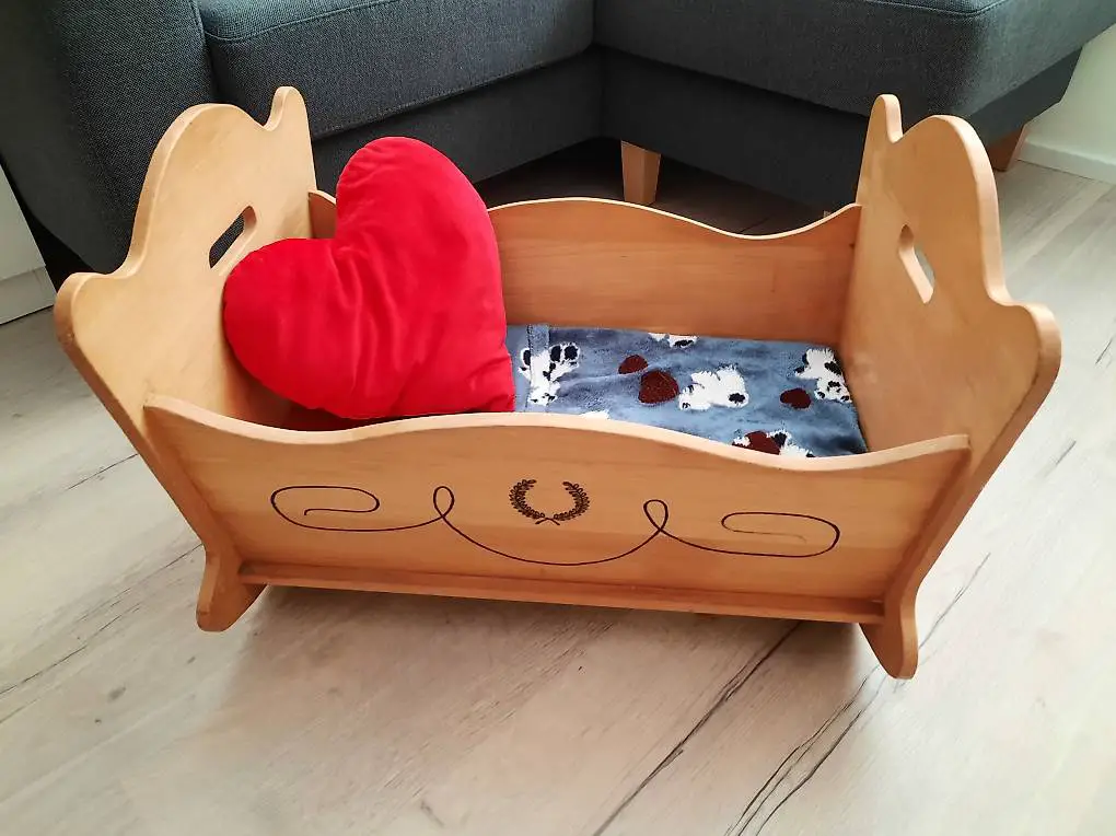 Puppenwiege