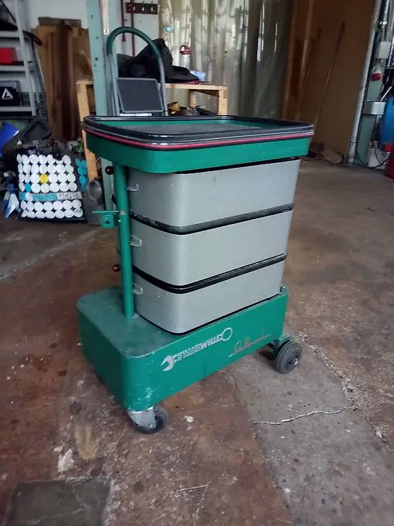 Werkzeugboy Werkstattwagen Werkzeugwagen