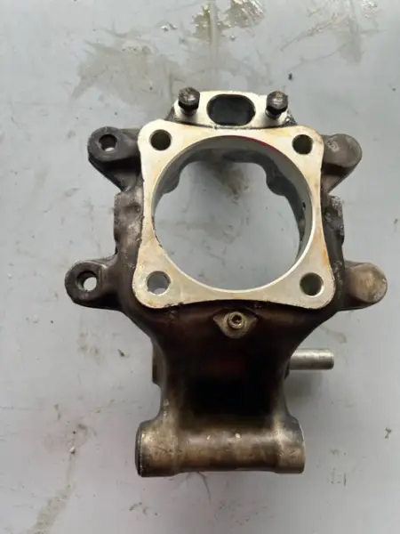 Porta mozzi posteriori Maserati 3200 GT