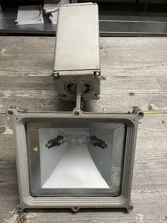  2 Set fari per esterno 230V 150W