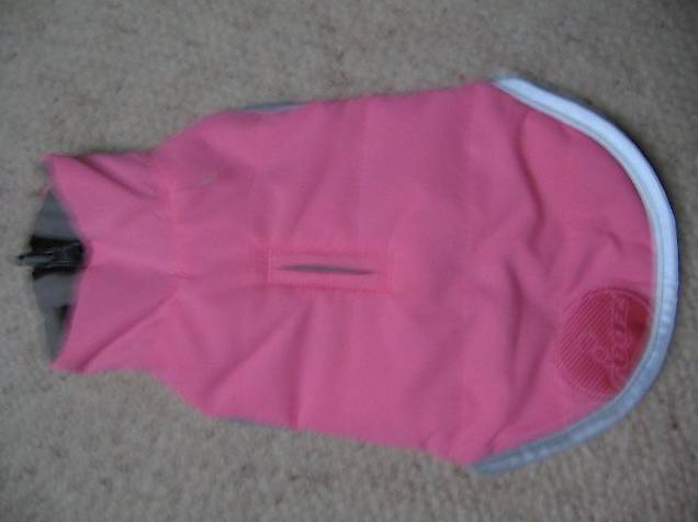 Hunde Mänteli rogz puffer skin rosa neu Grösse 22