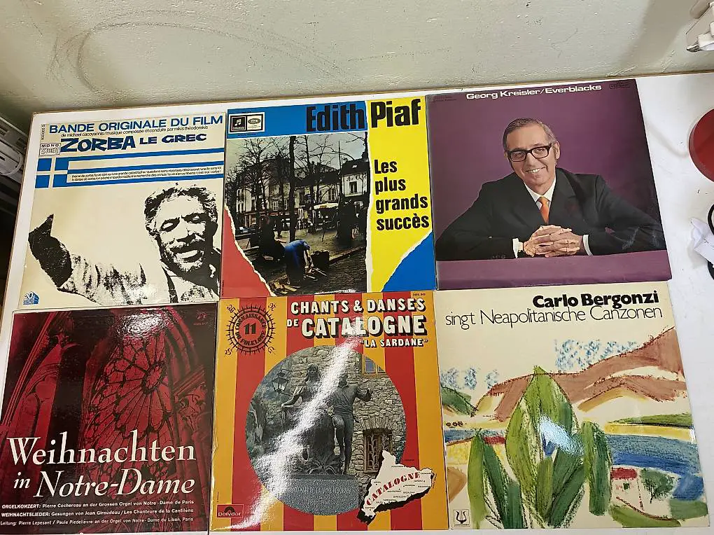 6 Schallplatten aus Wohnungsauflösung zu verkaufen