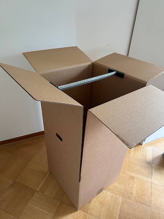 Umzugsutensilien - günstig abzugeben