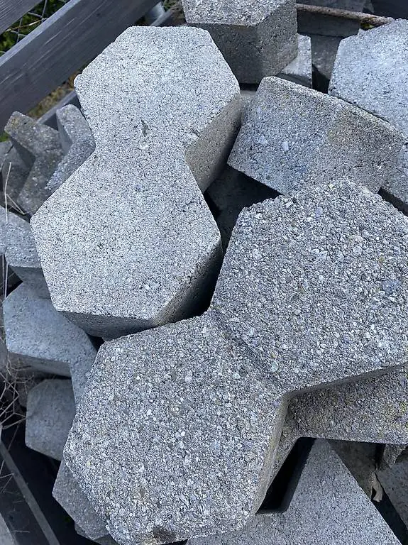 Verbundsteine /Pflastersteine