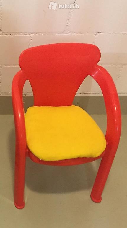 Kinderstuhl rot