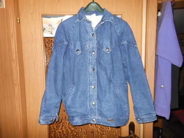 Warme Jeansjacke, gefüttert Gr. L