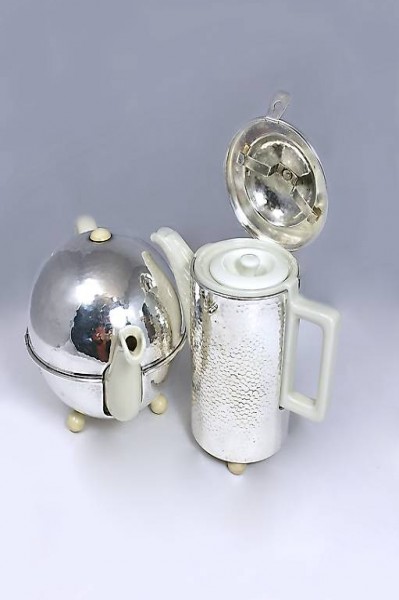  RaritätThermoskaffee- & Thermosteekanne «WMF», versilbert
