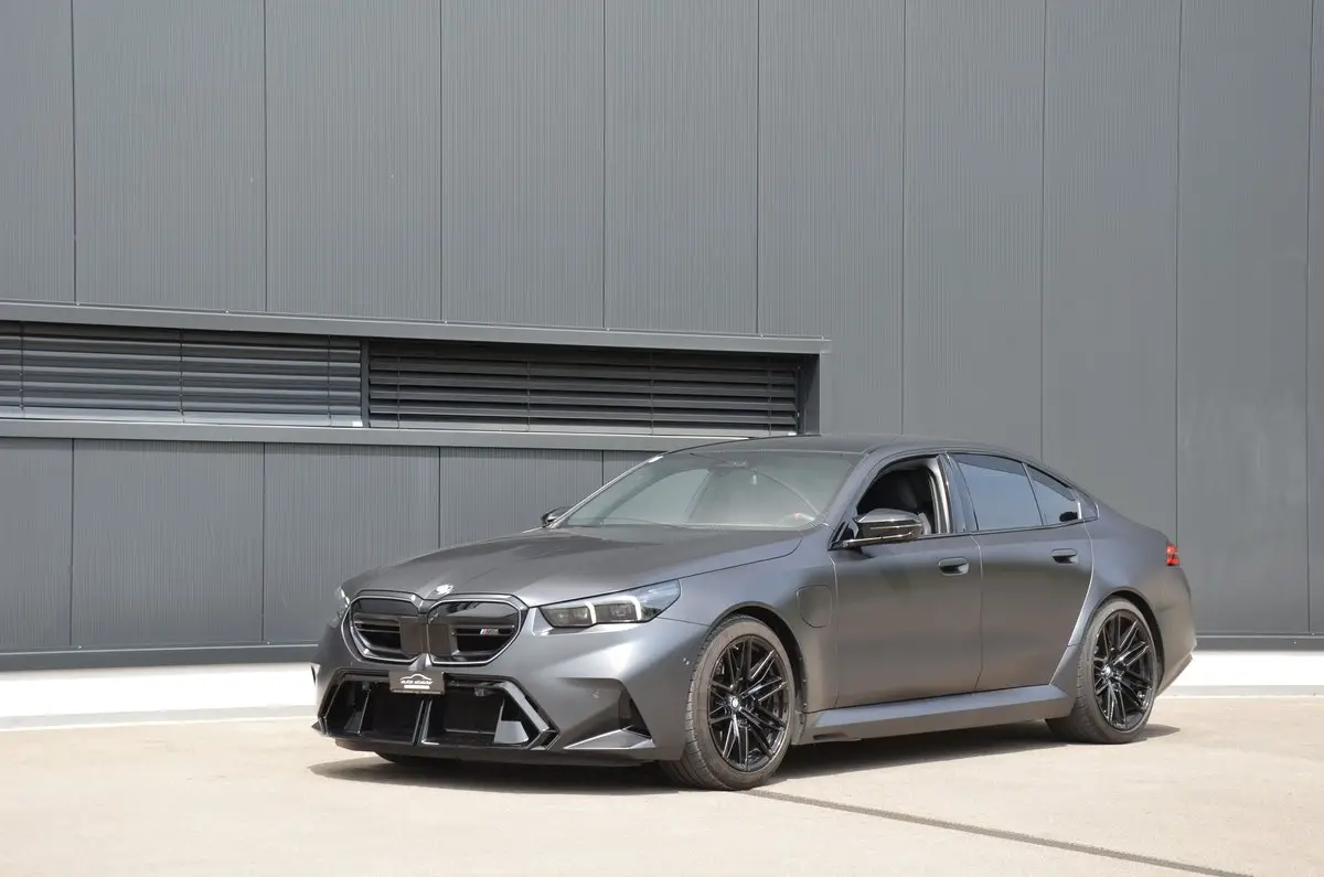 BMW M5
