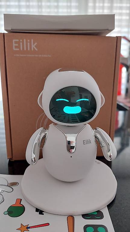 Eilik kleiner Roboter