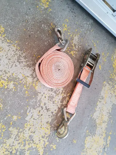 Spannset bestehend aus Ratsche und Spanngurt 7.7. Meter