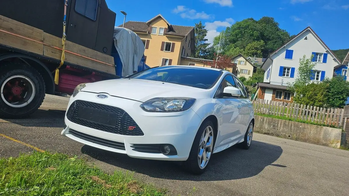 ford focus 2.0i ecob scti st-3