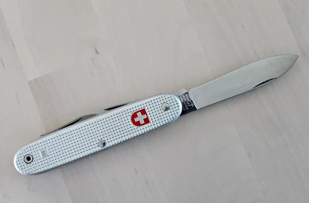 Wenger Delemont Sackmesser Swiss Army