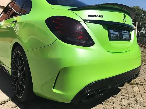 Becquet en carbon pour Mercedes Class C w205