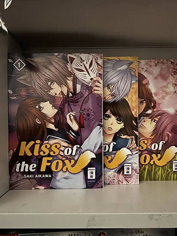 Kiss of the fox 1-3