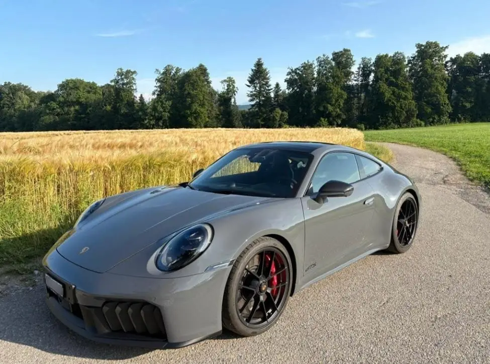 porsche 911 coupé 3.6 carrera 4 gts pdk