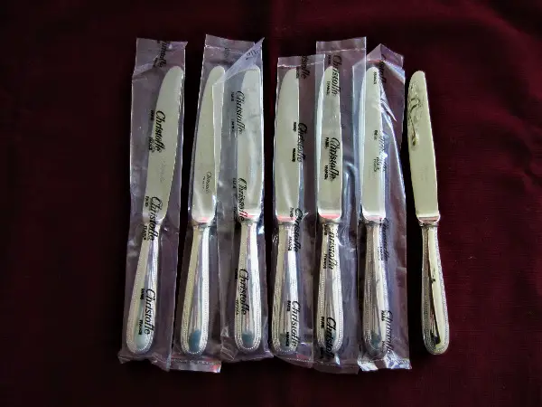 Perles Christofle 7 Tafelmesser versilbert