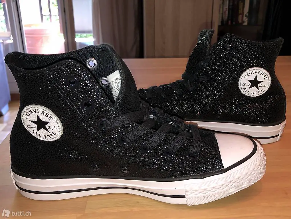 Limited Edition Converse Schuhe: Rar und NeuGrösse 36.5 US