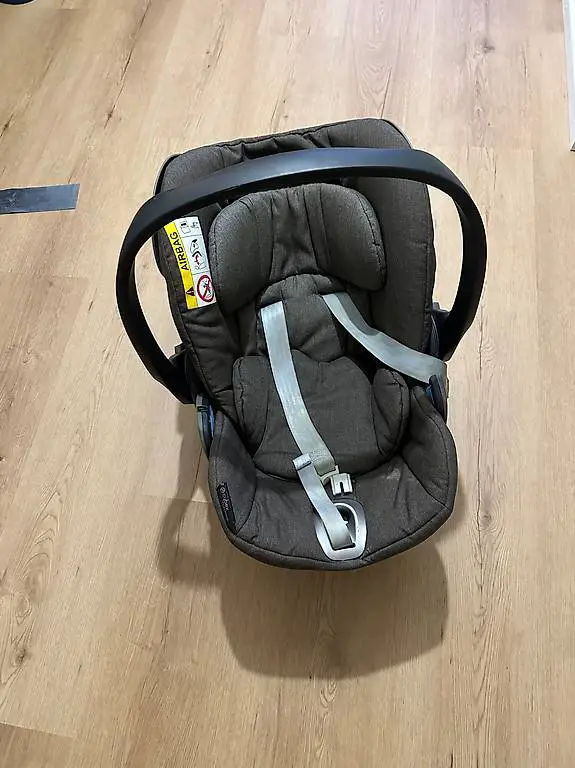 CYBEX Babyschale inkl. Station