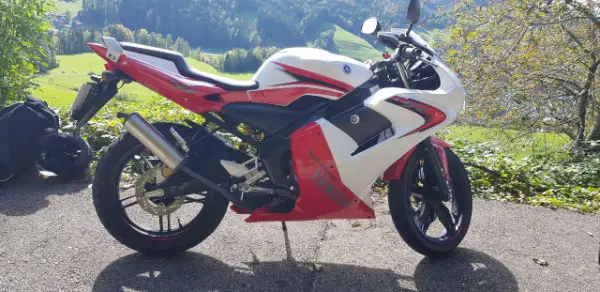 Ich verkaufe meine Yamaha