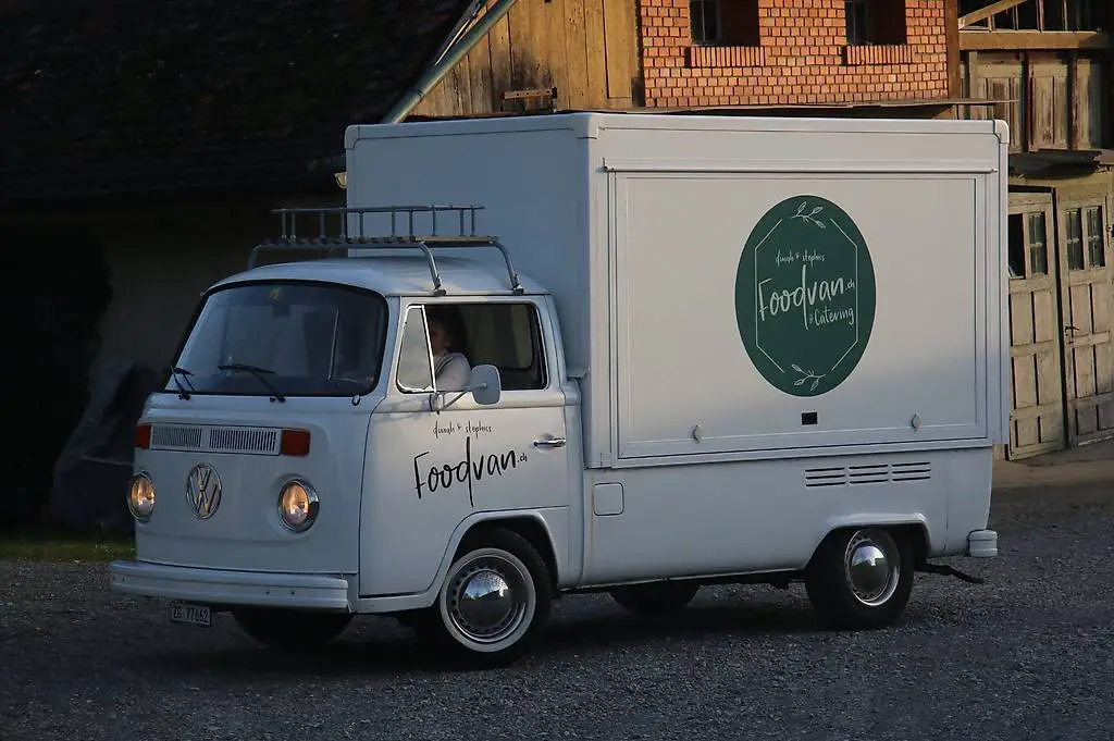 Foodtruck VW T2 zu verkaufen 1972